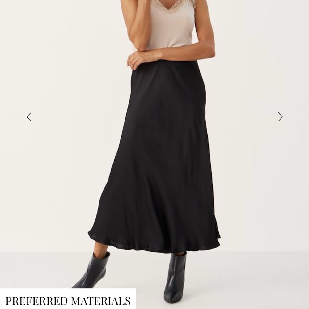Part Two black RINPW SKIRT. Luxury brand from Copenhagen.